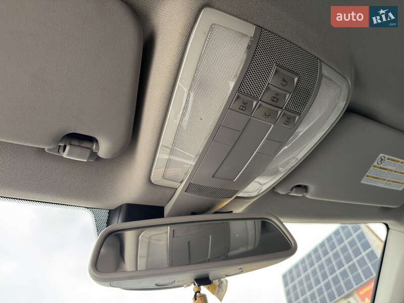 Седан Mercedes-Benz C-Class 2011 в Калинівці