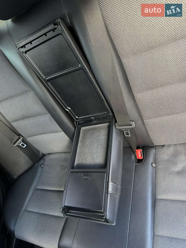 Седан Mercedes-Benz C-Class 2011 в Калинівці