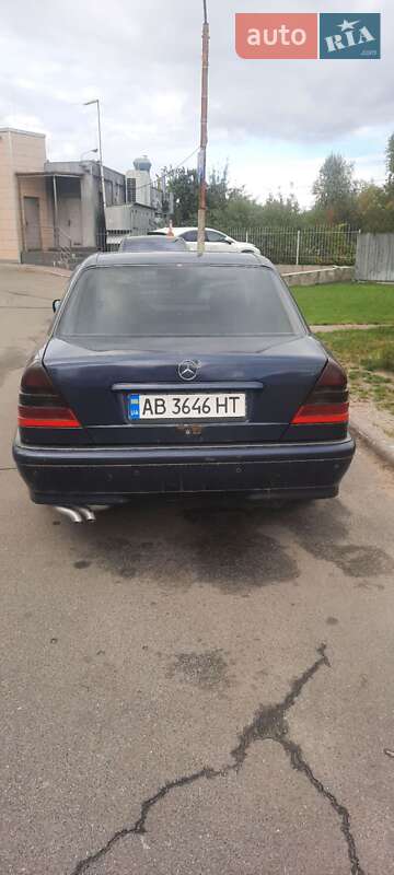 Седан Mercedes-Benz C-Class 1997 в Киеве фото 3 Седан Mercedes-Benz C-Class 1997 в Киеве