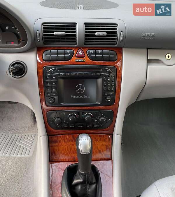 Седан Mercedes-Benz C-Class 2003 в Миколаєві