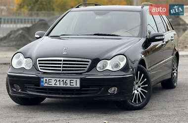 Универсал Mercedes-Benz C-Class 2005 в Днепре Универсал Mercedes-Benz C-Class 2005 в Днепре