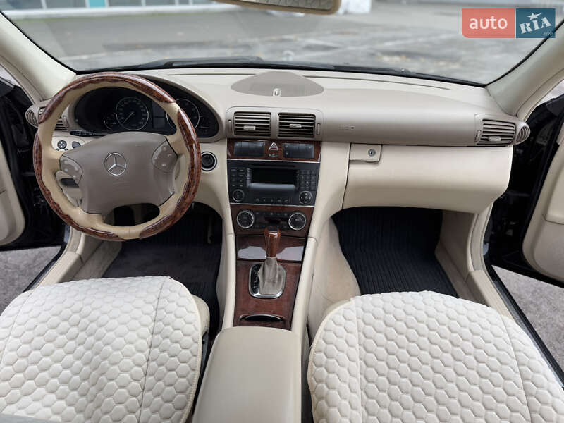 Універсал Mercedes-Benz C-Class 2005 в Дніпрі фото 18 Універсал Mercedes-Benz C-Class 2005 в Дніпрі