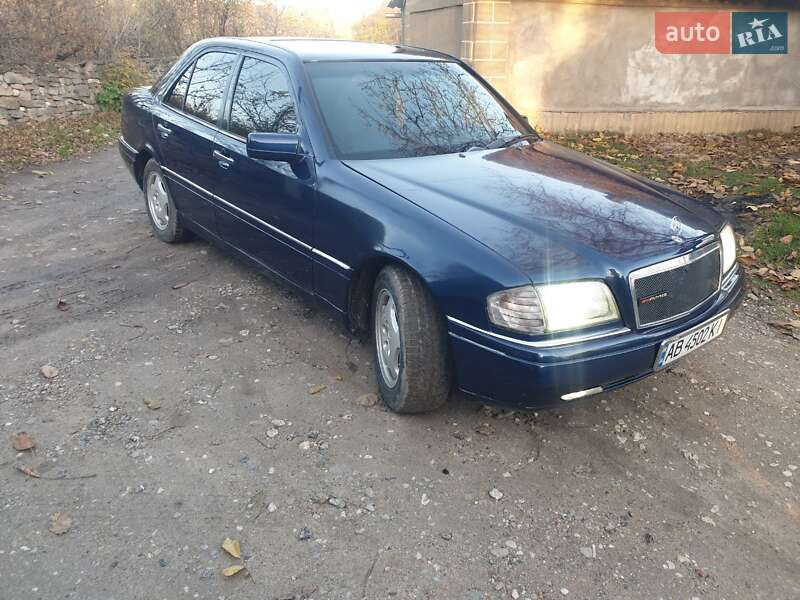 Седан Mercedes-Benz C-Class 1995 в Вінниці фото 4 Седан Mercedes-Benz C-Class 1995 в Вінниці