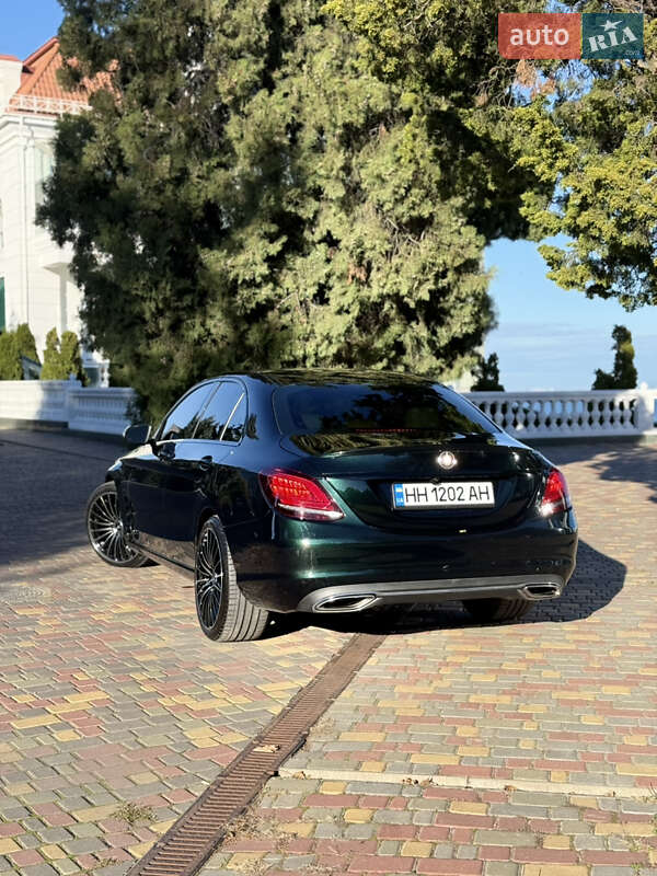 Седан Mercedes-Benz C-Class 2018 в Одесі фото 4 Седан Mercedes-Benz C-Class 2018 в Одесі