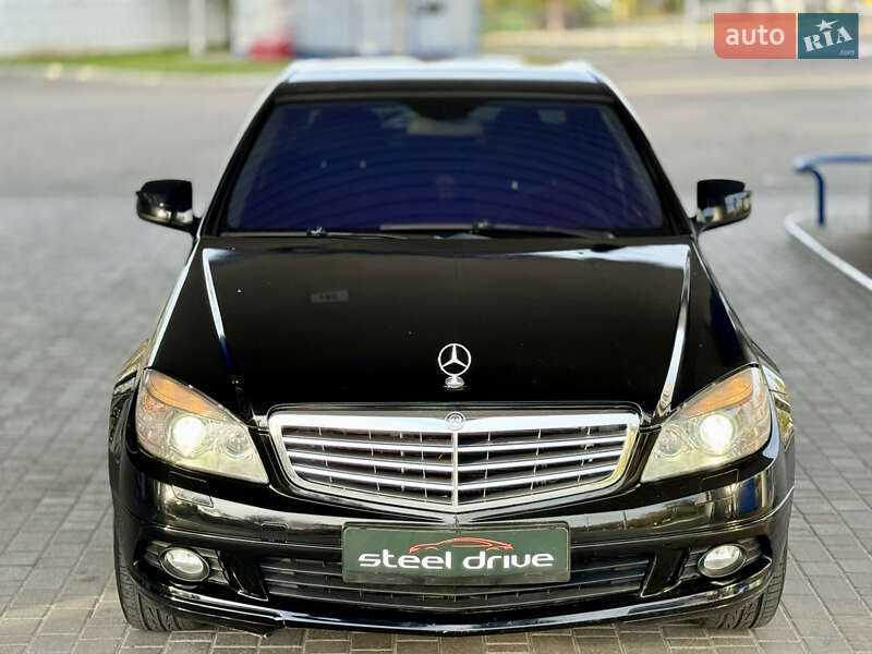 Седан Mercedes-Benz C-Class 2007 в Миколаєві фото 2 Седан Mercedes-Benz C-Class 2007 в Миколаєві