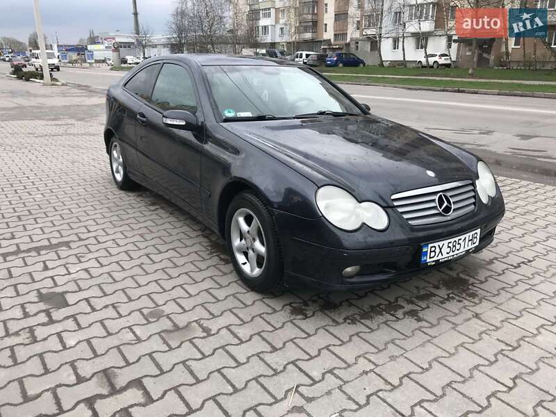 Mercedes-Benz C-Class 2002 Mercedes-Benz C-Class 2002