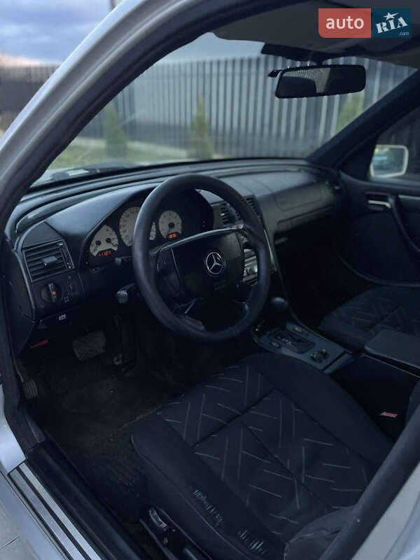 Седан Mercedes-Benz C-Class 1998 в Ивано-Франковске фото 26 Седан Mercedes-Benz C-Class 1998 в Ивано-Франковске