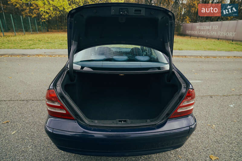 Седан Mercedes-Benz C-Class 2003 в Харкові фото 33 Седан Mercedes-Benz C-Class 2003 в Харкові