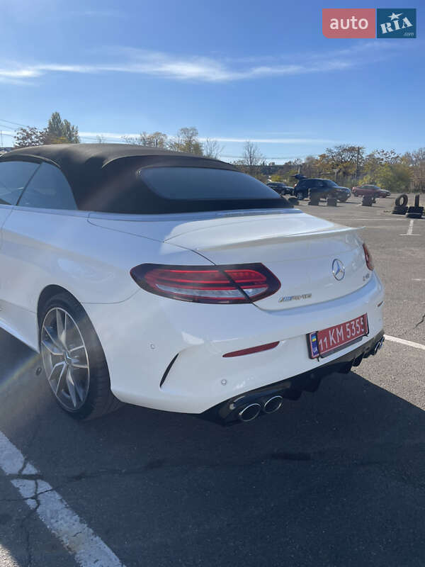 Кабриолет Mercedes-Benz C-Class 2018 в Одессе фото 10 Кабриолет Mercedes-Benz C-Class 2018 в Одессе