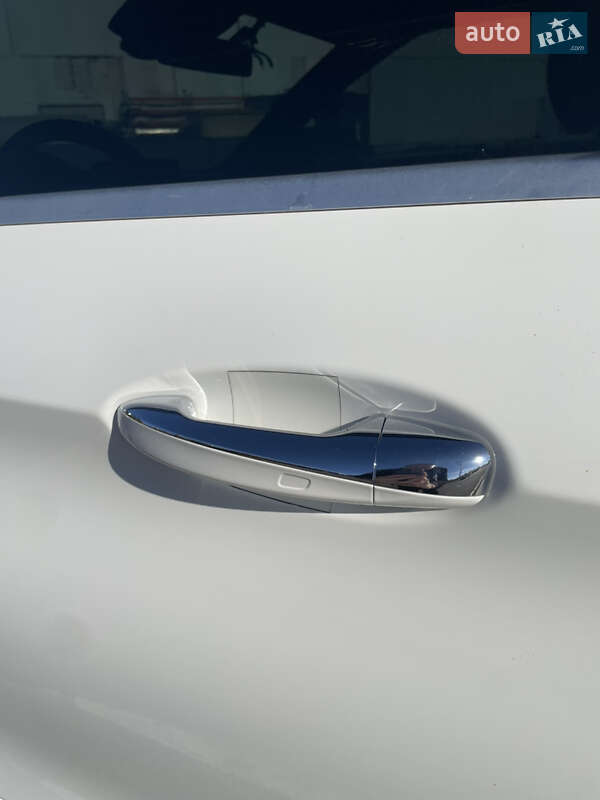 Кабриолет Mercedes-Benz C-Class 2018 в Одессе фото 61 Кабриолет Mercedes-Benz C-Class 2018 в Одессе