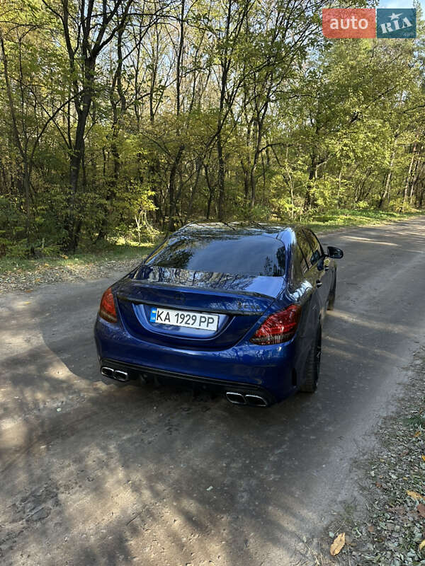 Седан Mercedes-Benz C-Class 2019 в Киеве