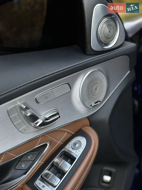 Седан Mercedes-Benz C-Class 2019 в Киеве