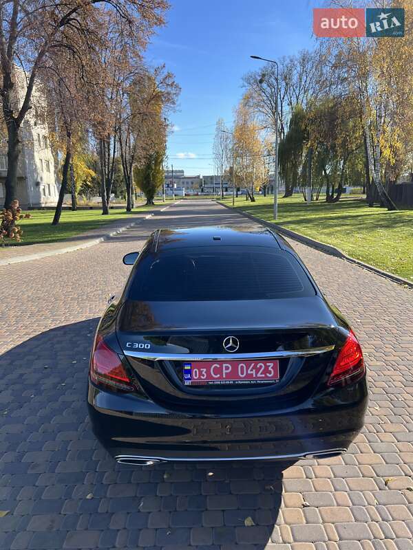 Седан Mercedes-Benz C-Class 2019 в Киеве фото 15 Седан Mercedes-Benz C-Class 2019 в Киеве