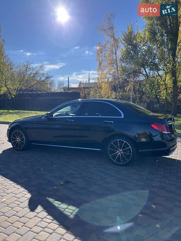 Седан Mercedes-Benz C-Class 2019 в Киеве фото 19 Седан Mercedes-Benz C-Class 2019 в Киеве