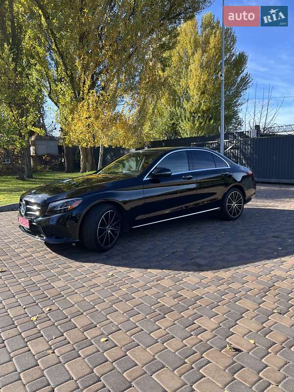 Седан Mercedes-Benz C-Class 2019 в Киеве фото 72 Седан Mercedes-Benz C-Class 2019 в Киеве