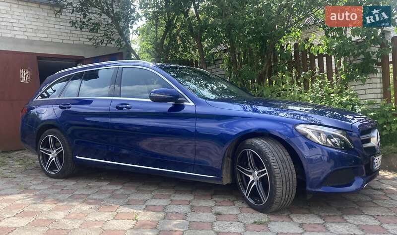 Универсал Mercedes-Benz C-Class 2017 в Николаеве фото 23 Универсал Mercedes-Benz C-Class 2017 в Николаеве
