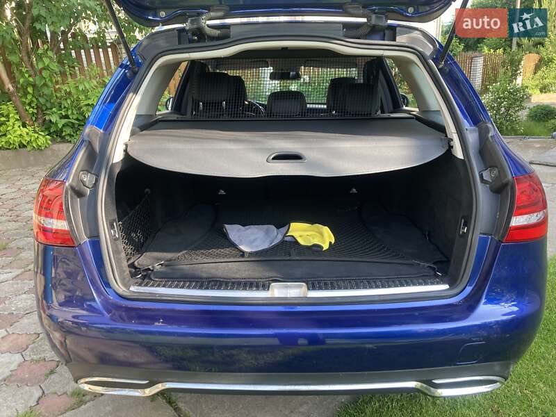 Универсал Mercedes-Benz C-Class 2017 в Николаеве фото 138 Универсал Mercedes-Benz C-Class 2017 в Николаеве