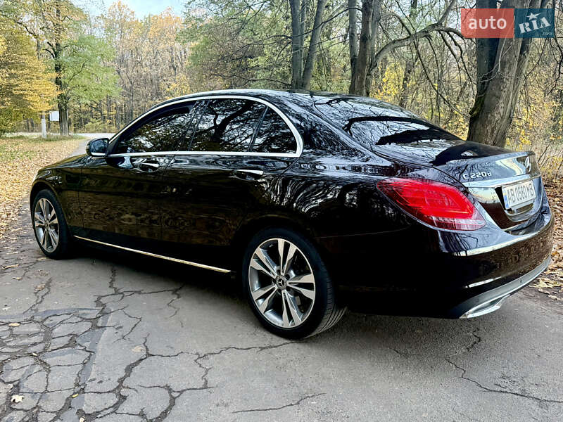 Седан Mercedes-Benz C-Class 2020 в Вінниці фото 34 Седан Mercedes-Benz C-Class 2020 в Вінниці