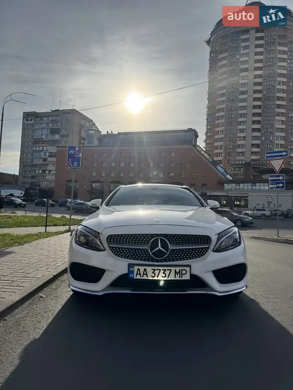 Mercedes-Benz C-Class 2017 VIN WDDWJ4KB6HF368159 фото оголошення 12 з 55