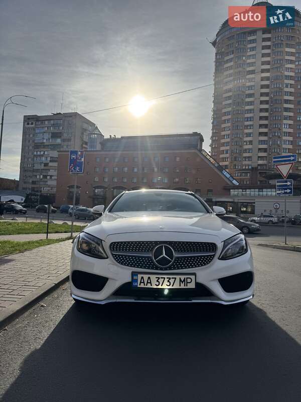 Купе Mercedes-Benz C-Class 2017 в Києві фото 13 Купе Mercedes-Benz C-Class 2017 в Києві
