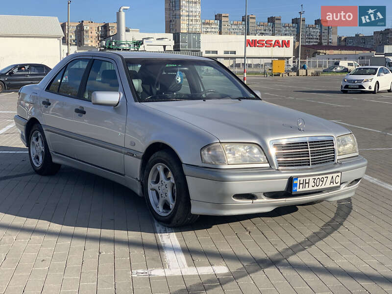 Седан Mercedes-Benz C-Class 1999 в Одесі фото 3 Седан Mercedes-Benz C-Class 1999 в Одесі