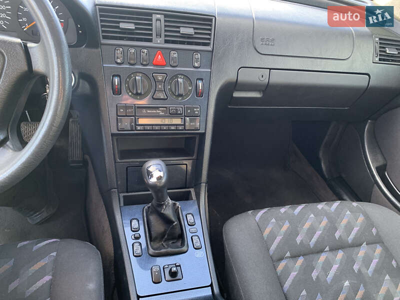 Седан Mercedes-Benz C-Class 1999 в Одесі фото 27 Седан Mercedes-Benz C-Class 1999 в Одесі