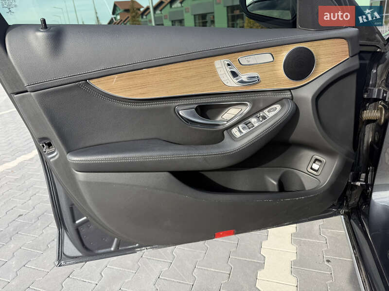 Седан Mercedes-Benz C-Class 2015 в Києві