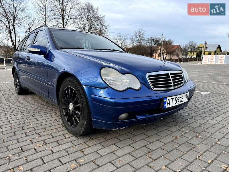 Универсал Mercedes-Benz C-Class 2003 в Коломые