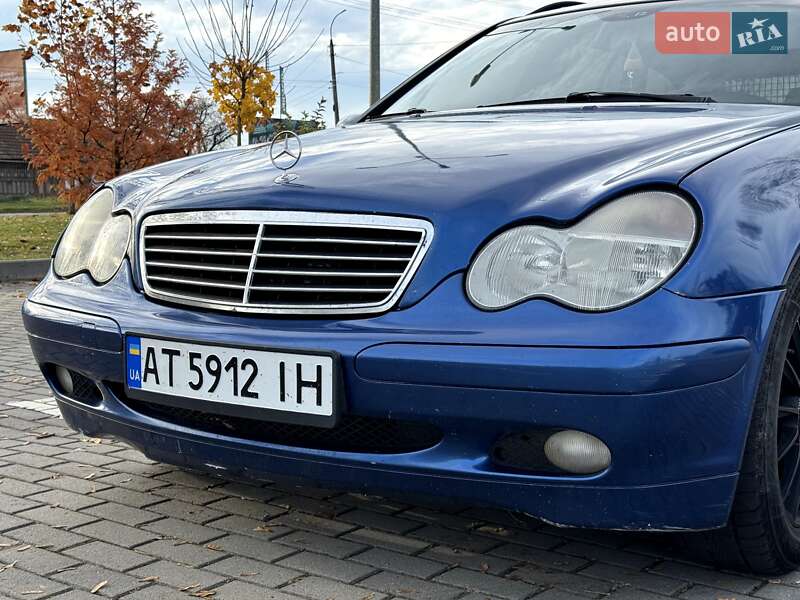 Универсал Mercedes-Benz C-Class 2003 в Коломые