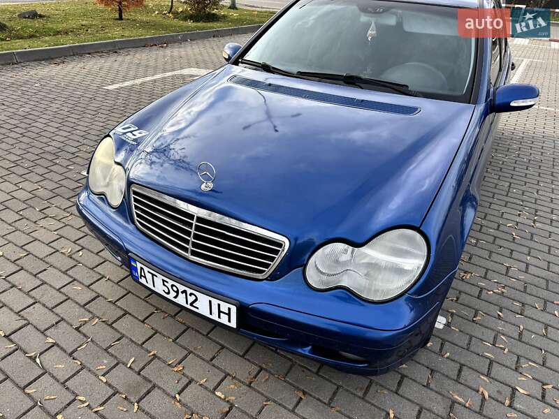 Универсал Mercedes-Benz C-Class 2003 в Коломые