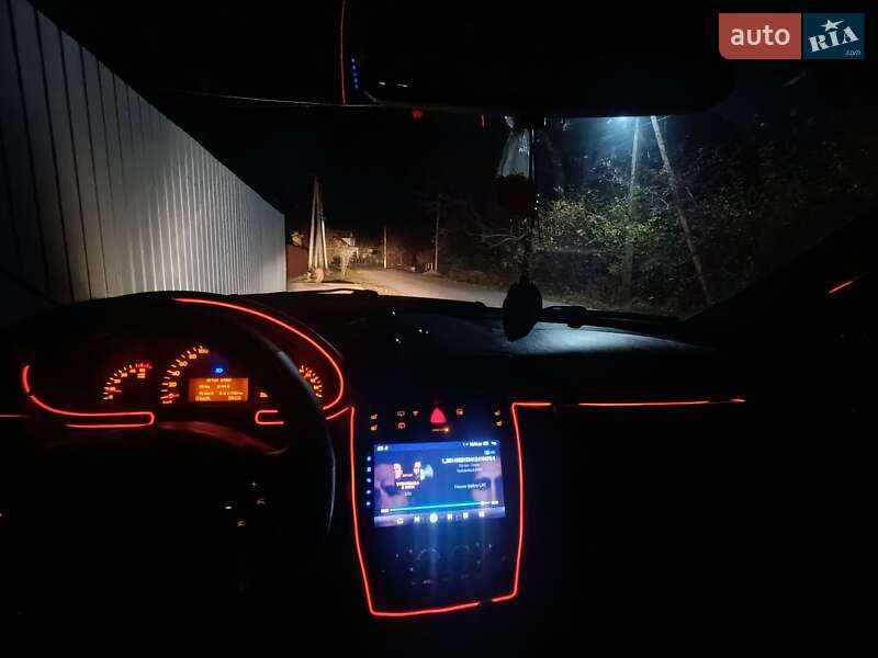 Универсал Mercedes-Benz C-Class 2003 в Коломые