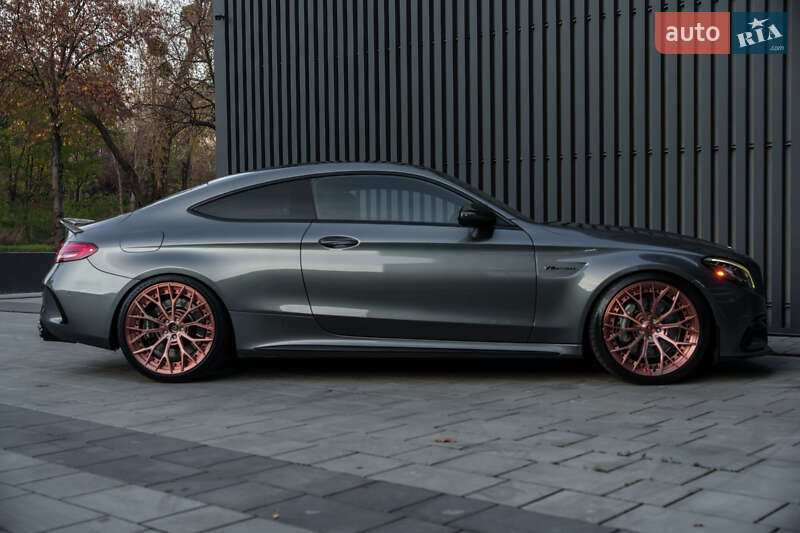 Купе Mercedes-Benz C-Class 2019 в Києві