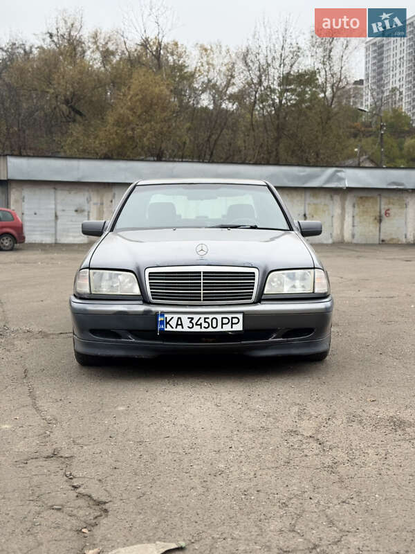 Седан Mercedes-Benz C-Class 1999 в Киеве фото 3 Седан Mercedes-Benz C-Class 1999 в Киеве