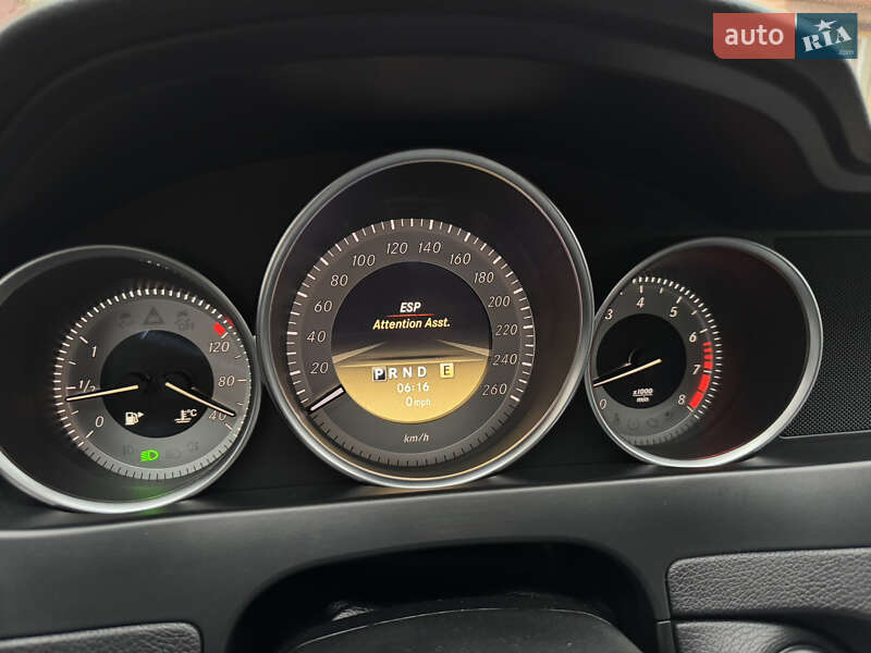 Седан Mercedes-Benz C-Class 2011 в Калинівці