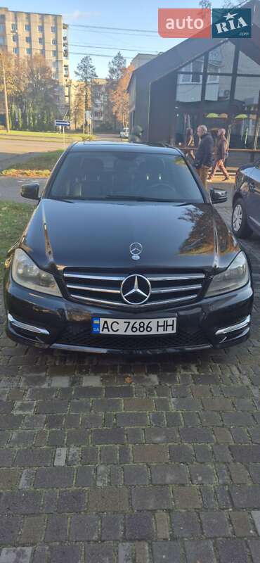 Седан Mercedes-Benz C-Class 2014 в Луцке фото 6 Седан Mercedes-Benz C-Class 2014 в Луцке
