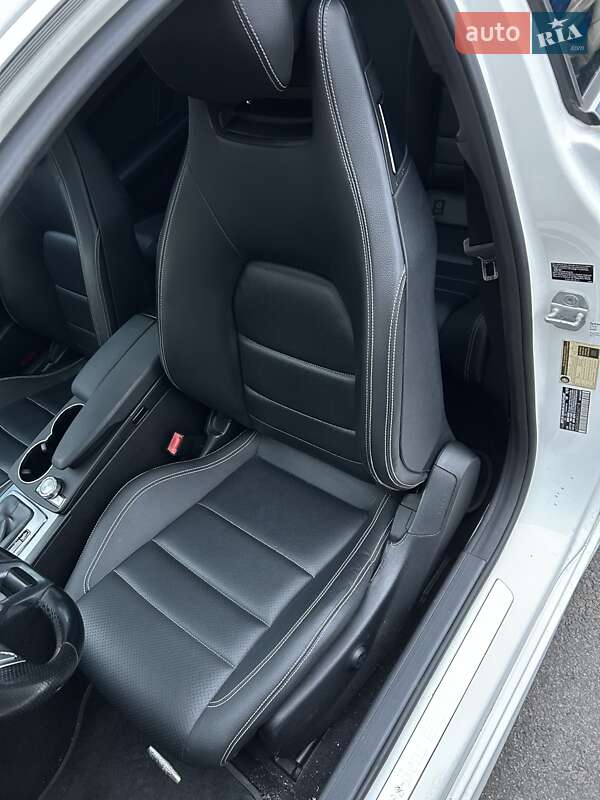 Купе Mercedes-Benz C-Class 2012 в Дніпрі