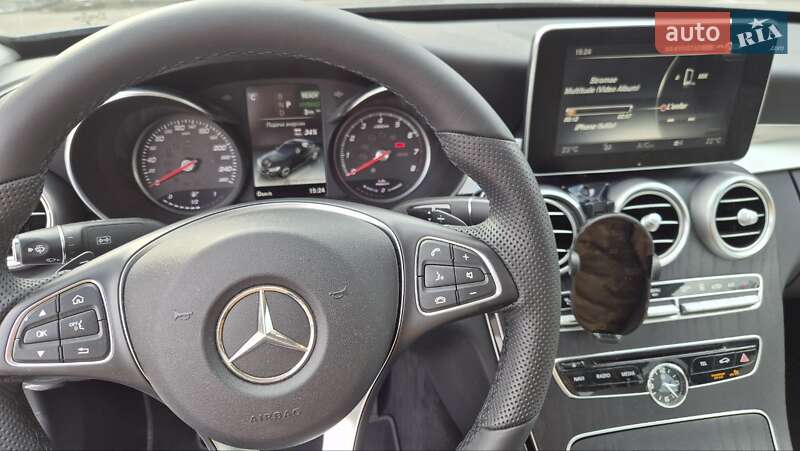 Седан Mercedes-Benz C-Class 2017 в Киеве