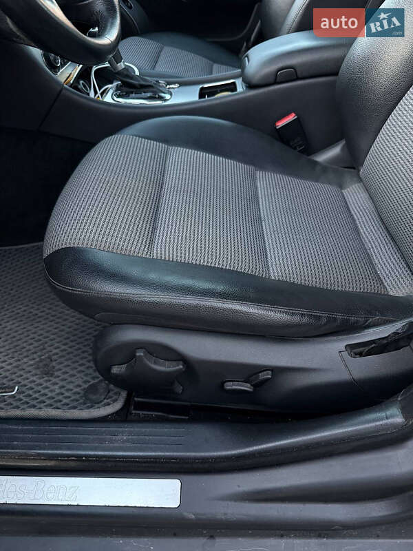 Седан Mercedes-Benz C-Class 2005 в Луцке фото 18 Седан Mercedes-Benz C-Class 2005 в Луцке