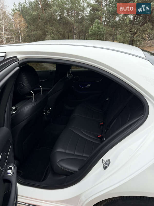 Седан Mercedes-Benz C-Class 2018 в Киеве фото 17 Седан Mercedes-Benz C-Class 2018 в Киеве