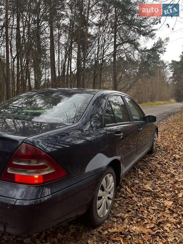 Седан Mercedes-Benz C-Class 2001 в Костопілі фото 5 Седан Mercedes-Benz C-Class 2001 в Костопілі
