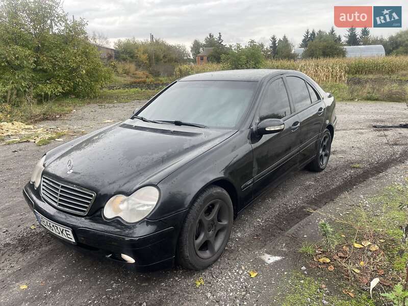 Седан Mercedes-Benz C-Class 2002 в Вінниці