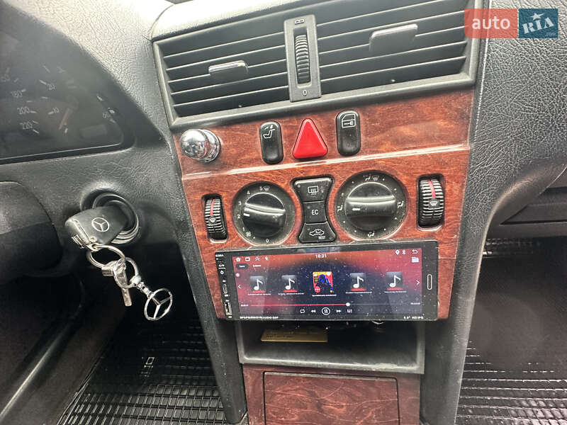Седан Mercedes-Benz C-Class 1997 в Ивано-Франковске фото 17 Седан Mercedes-Benz C-Class 1997 в Ивано-Франковске