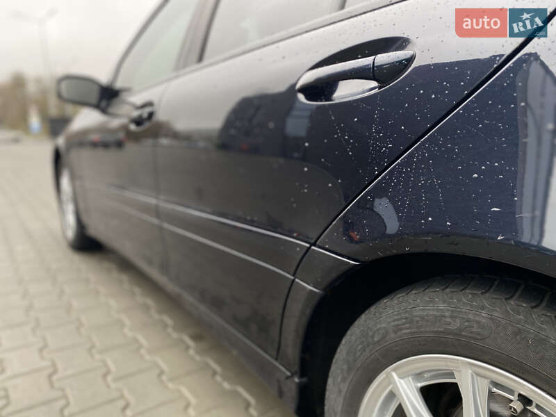 Седан Mercedes-Benz C-Class 2007 в Дніпрі