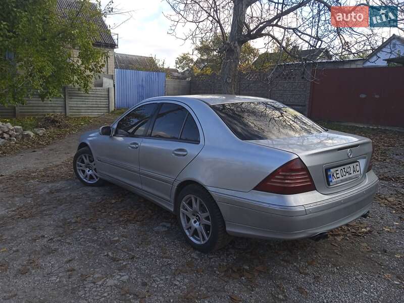 Седан Mercedes-Benz C-Class 2001 в Каменском