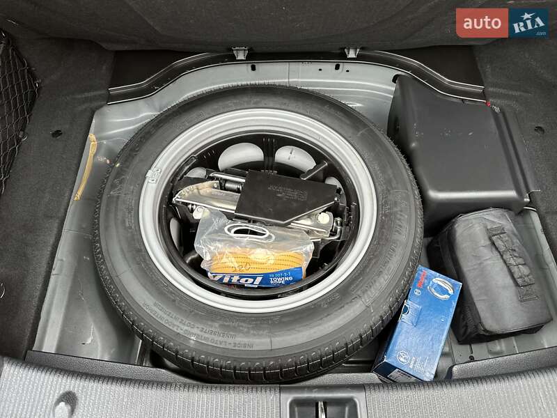 Седан Mercedes-Benz C-Class 2013 в Одесі фото 66 Седан Mercedes-Benz C-Class 2013 в Одесі