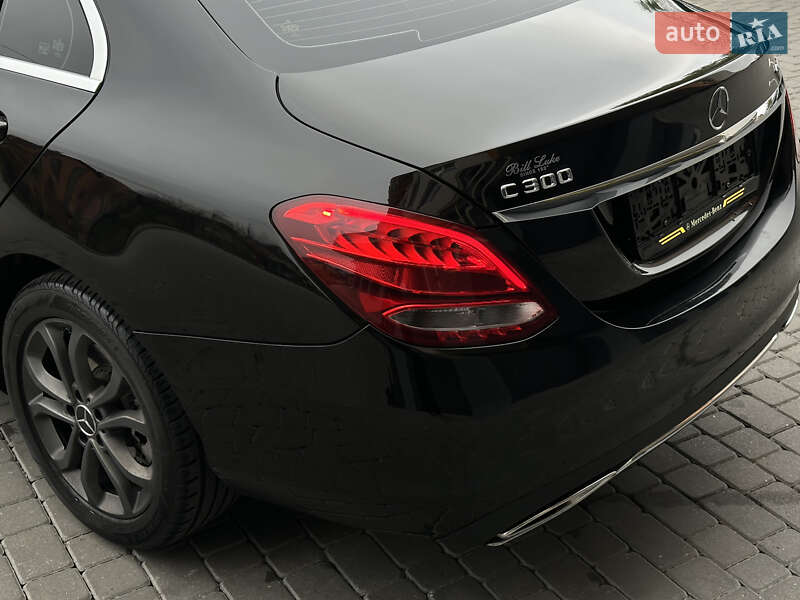 Седан Mercedes-Benz C-Class 2014 в Вінниці