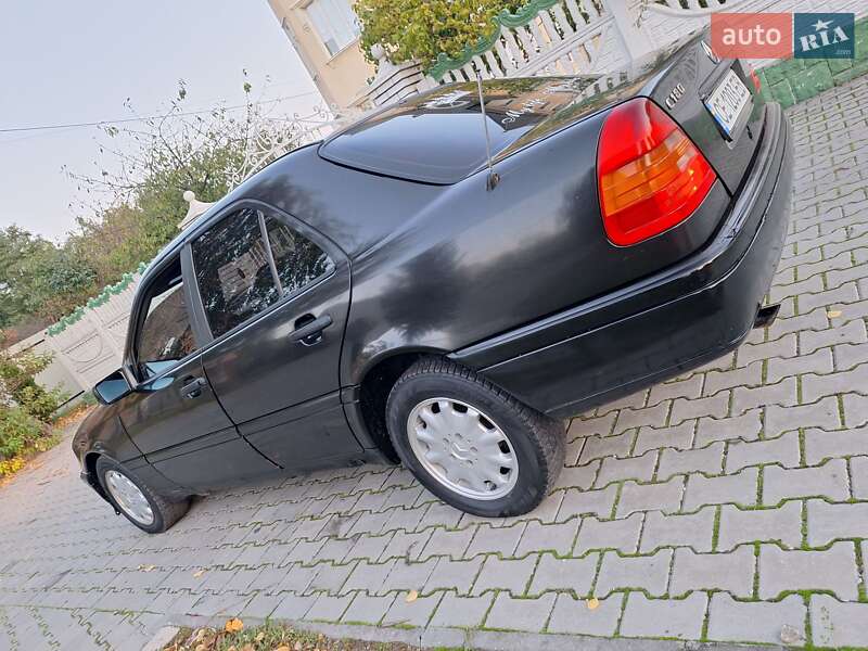 Седан Mercedes-Benz C-Class 1994 в Чернівцях фото 4 Седан Mercedes-Benz C-Class 1994 в Чернівцях