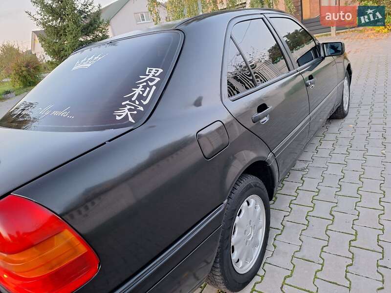 Седан Mercedes-Benz C-Class 1994 в Чернівцях фото 12 Седан Mercedes-Benz C-Class 1994 в Чернівцях
