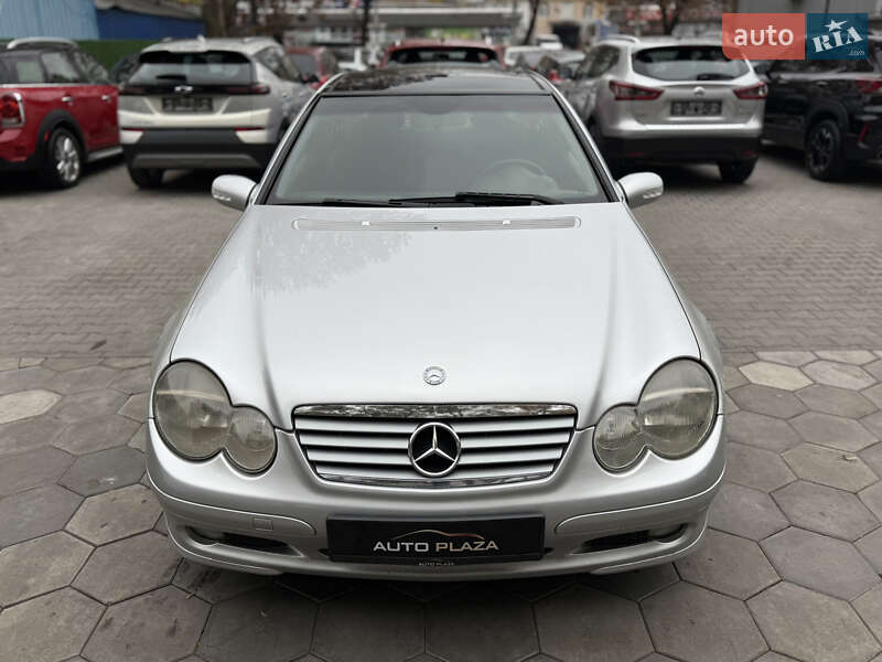 Купе Mercedes-Benz C-Class 2004 в Одесі фото 2 Купе Mercedes-Benz C-Class 2004 в Одесі