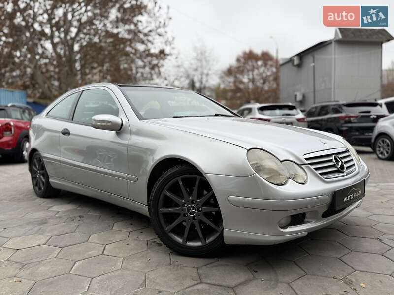 Купе Mercedes-Benz C-Class 2004 в Одесі фото 14 Купе Mercedes-Benz C-Class 2004 в Одесі